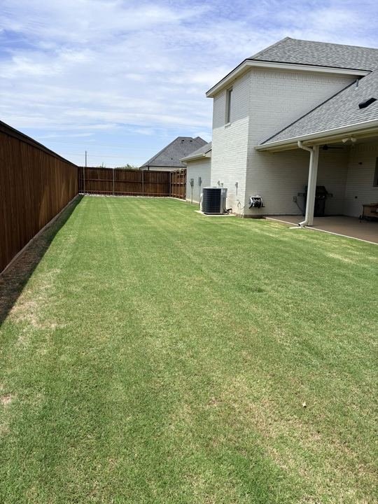 Back Yard, weekly mow lawn service in Abilene, TX