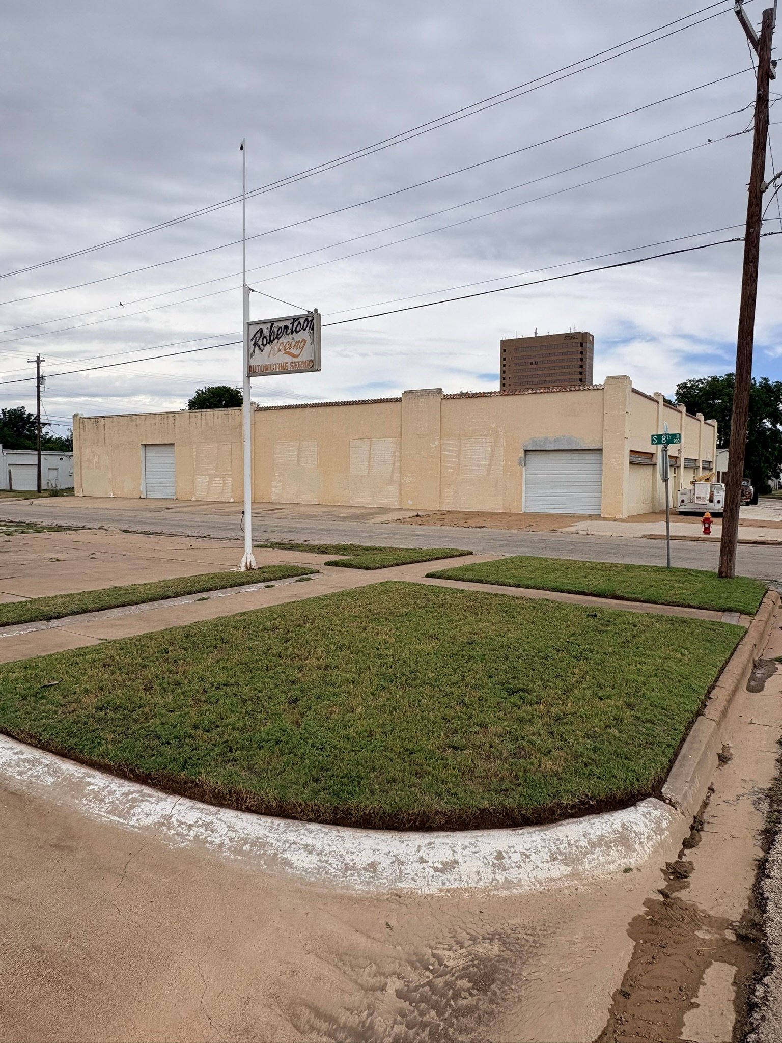 Upscale residential lawn mowing – Abilene TX